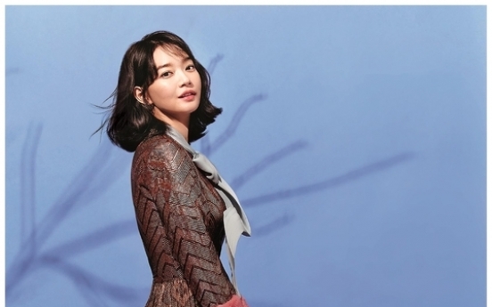 Korean department stores break off contracts with Korean actresses