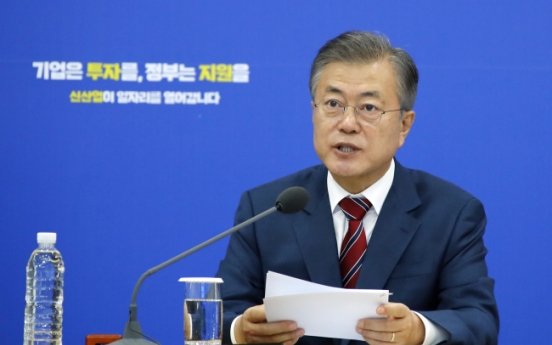 Moon calls on government to play supporting role in job creation