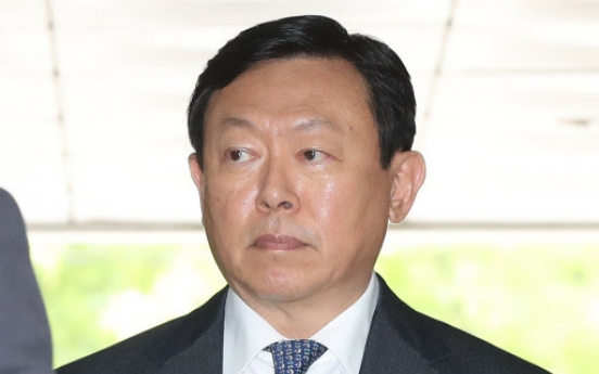 [Newsmaker] Top court confirms suspended sentence for Lotte chief