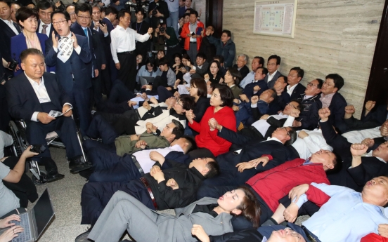 28 lawmakers indicted over parliament brawl