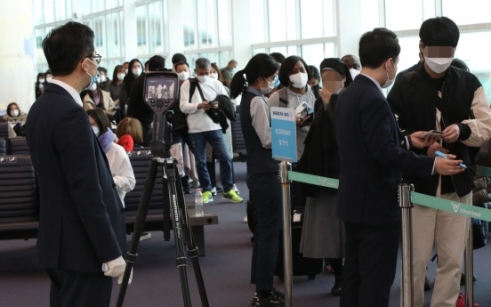 FM voices strong regrets over Vietnam's planned suspension of visa-wavier program for Koreans