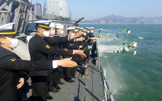 Defense chief calls for tighter naval defense on 10th anniversary of NK's sinking of warship