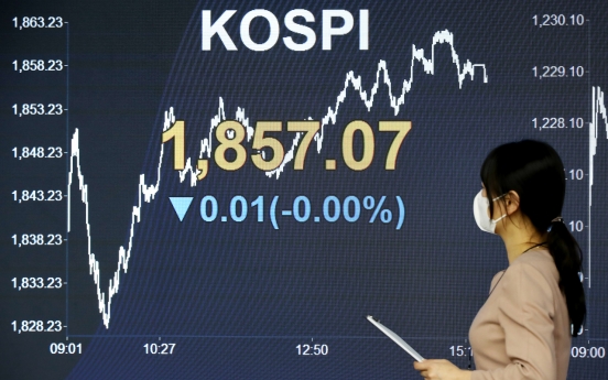 Seoul stocks end flat on retail buying