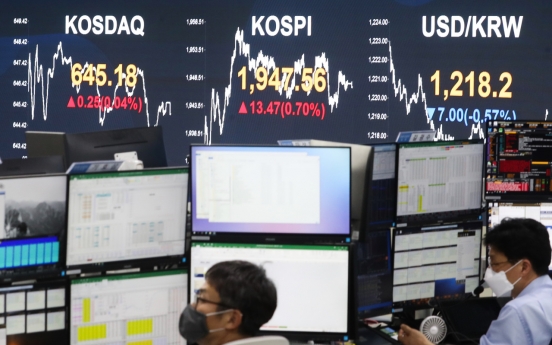 Seoul stocks end up for 3rd day on earnings hope