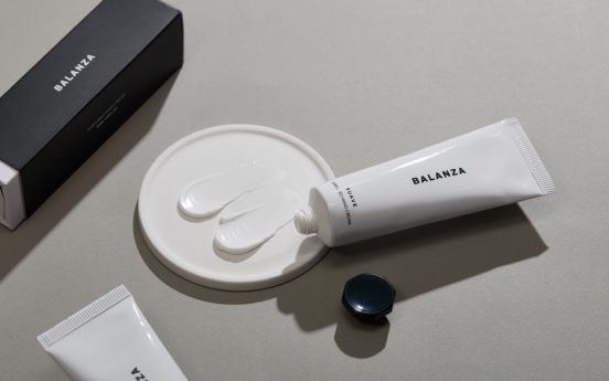 Blend C launches organic fine fragrance brand Balanza