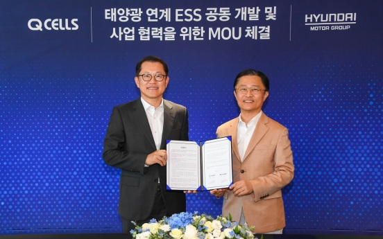 Hyundai Motor, Hanwha Q Cells sign MOU on old EV batteries for ESS