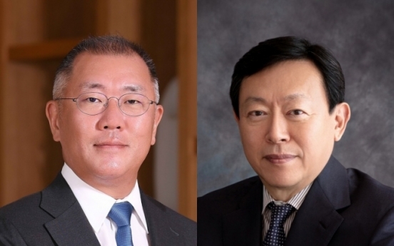 Hyundai Motor chief meets Lotte chairman for future mobility partnership