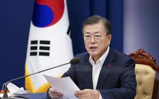 Moon calls for institutionalized financial support for self-employed