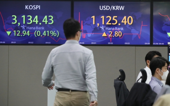 Seoul stocks open tad lower on inflation worries