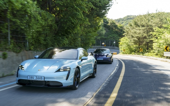 [Behind the Wheel] Porsche Taycan 4S shows what EVs are capable of