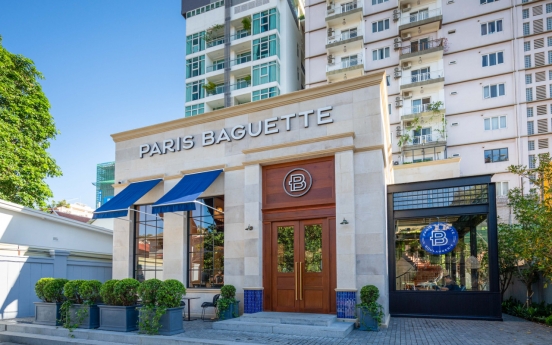 First Paris Baguette store opens in Cambodia