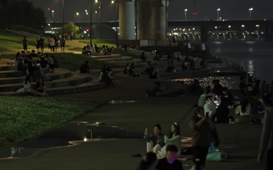 Seoul to ban drinking at Han River parks after 10 p.m. starting Wednesday