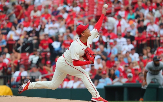 Cardinals' Kim Kwang-hyun shuts down Giants for 2nd time, extends scoreless streak to 21 innings