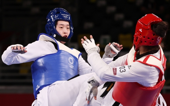 [Tokyo Olympics] Lee Da-bin wins silver in women's taekwondo