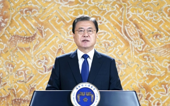 Moon vows continued efforts to resolve comfort women issue on memorial day