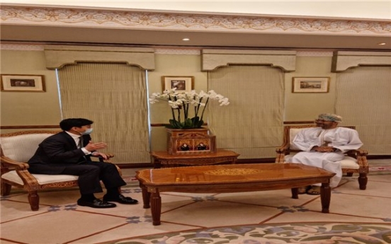 Vice FM meets Oman's top diplomat, discusses bilateral cooperation