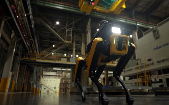 Hyundai, Boston Dynamics unveil factory safety robot