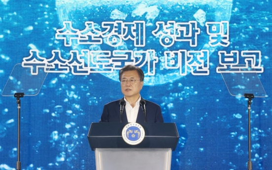 Moon vows to further push hydrogen economy initiative