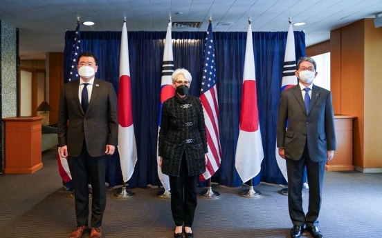 US, Japan reaffirm importance of trilateral cooperation with S. Korea: State Dept.