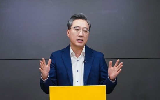 [GLOBAL FINANCE AWARDS] KakaoBank CEO embraces digital wave, innovates financial services