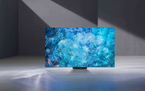 [Market Eye] Will Samsung’s anti-OLED campaign end with imminent panel deal?