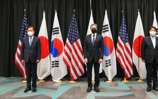 S. Korea, US, Japan commit to aligning approaches on N. Korea, advancing security coordination