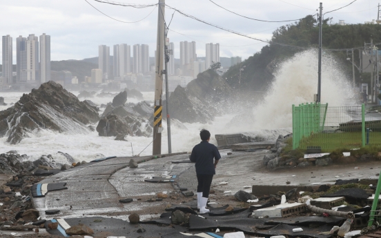 [Photo News] Post-typhoon scene in southeast Korea