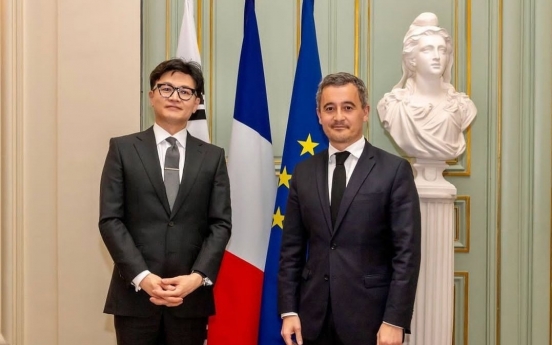Justice minister in France to discuss immigration policies