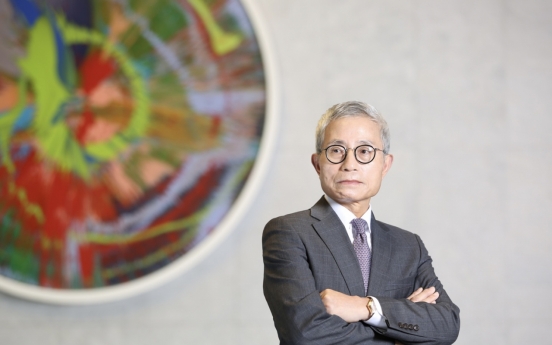 Two Koreans named among world's top 200 art collectors