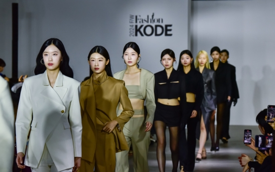 Fashion KODE puts on show of contrasts