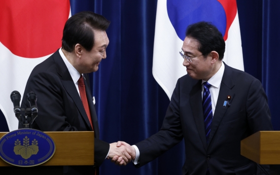 S. Korea, Japan, China to hold 1st summit in 4 1/2 years to discuss cooperation