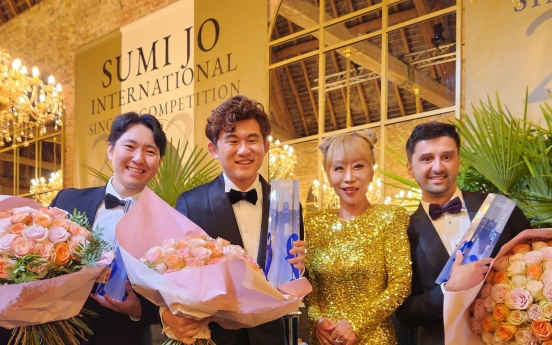 Baritone Li Zihao wins top prize at 1st Sumi Jo International Singing Competition