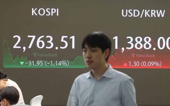 Seoul shares fall over 1 pct as chip stocks slip
