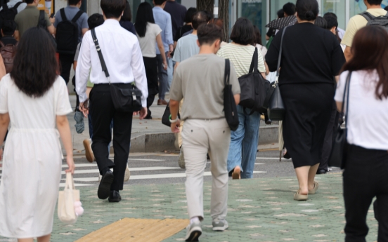 Over 82,000 Korean young people unemployed, not searching for job long-term