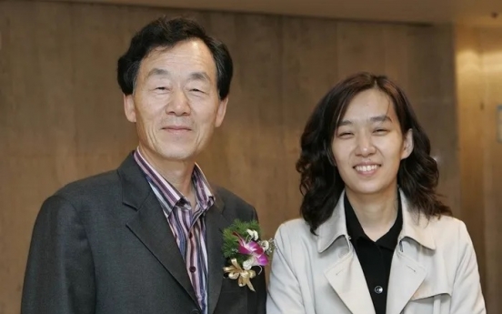 Novelist Han Seung-won says daughter's historic Nobel win feels surreal