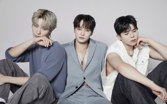 Deaf K-pop trio Big Ocean reach out to global fans with first EP 'Follow'