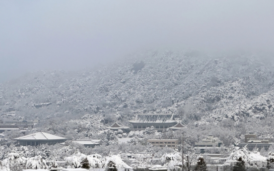 Heavy, wet snow to fall more often this winter