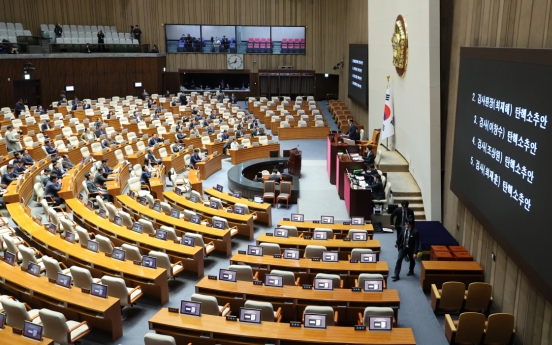 Assembly passes motion to impeach state audit chief, top prosecutors