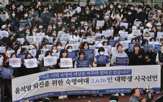 Protests sweep South Korea as calls for Yoon Suk Yeol's resignation intensify