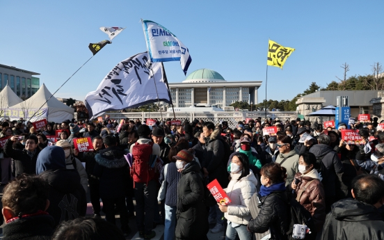 Network failures occur amid impeachment rallies in Seoul