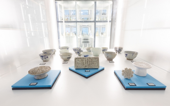 Porcelain on show exhibits power of characters