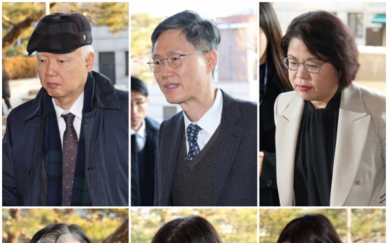 Constitutional Court to hold Yoon’s first preparatory hearing on Dec. 27