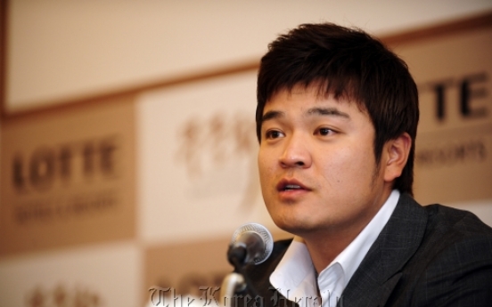 Choo Shin-soo files for salary arbitration