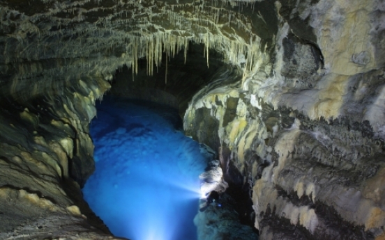 Jeju’s Yongcheon Cave full of peculiarities