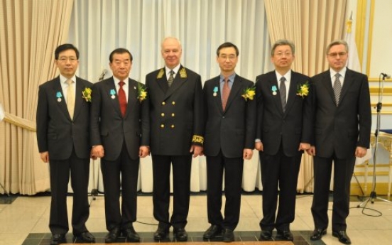 First five Koreans decorated by Russian president