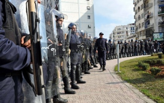 Clashes in Algeria as opposition plans new protest