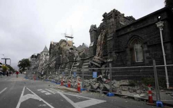 Quake in New Zealand kills at least 65