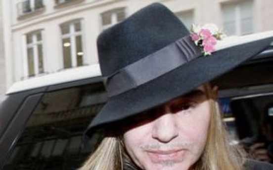 Fashion provocateur Galliano sacked by Dior