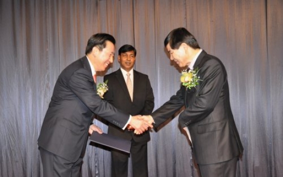 Bangladesh makes David Kim honorary consul general