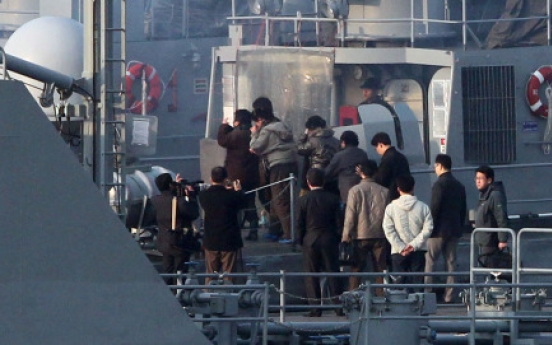 27 N. Koreans repatriated by sea